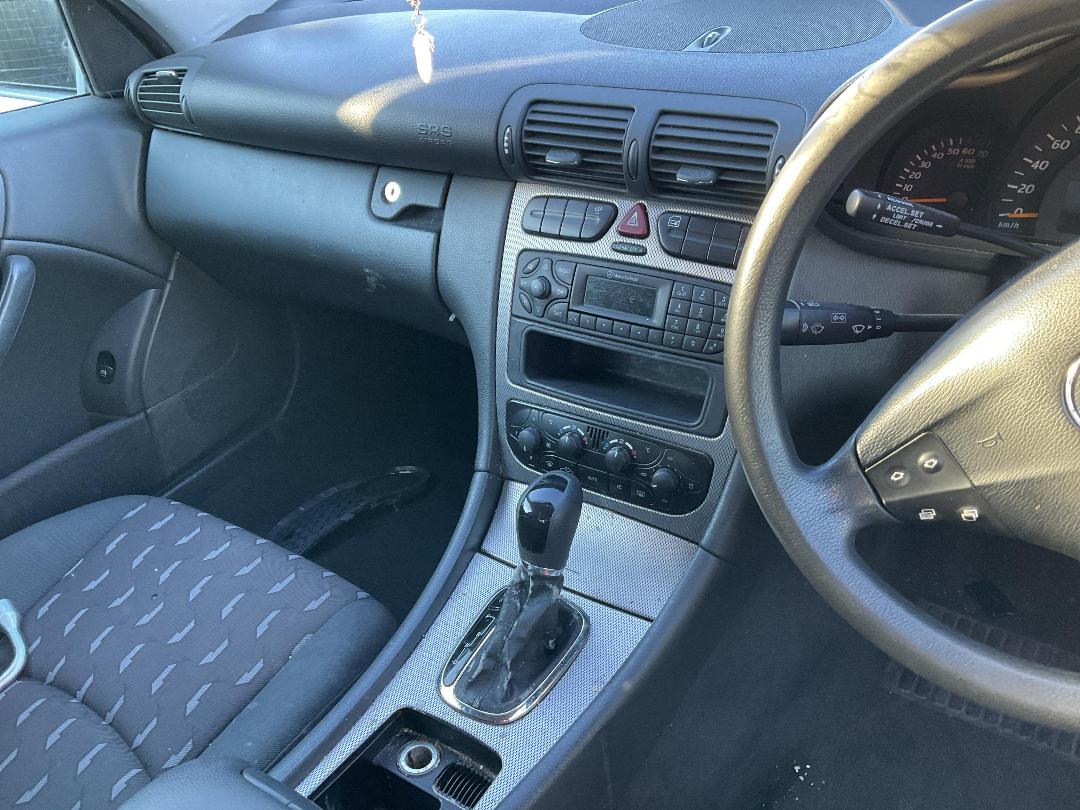 Photo '10' of Mercedes-Benz C-Class Coupe