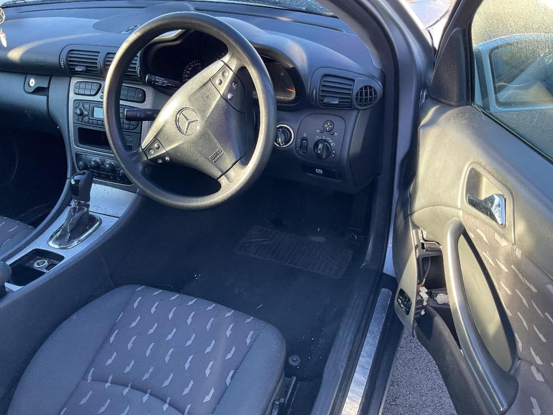 Photo '9' of Mercedes-Benz C-Class Coupe