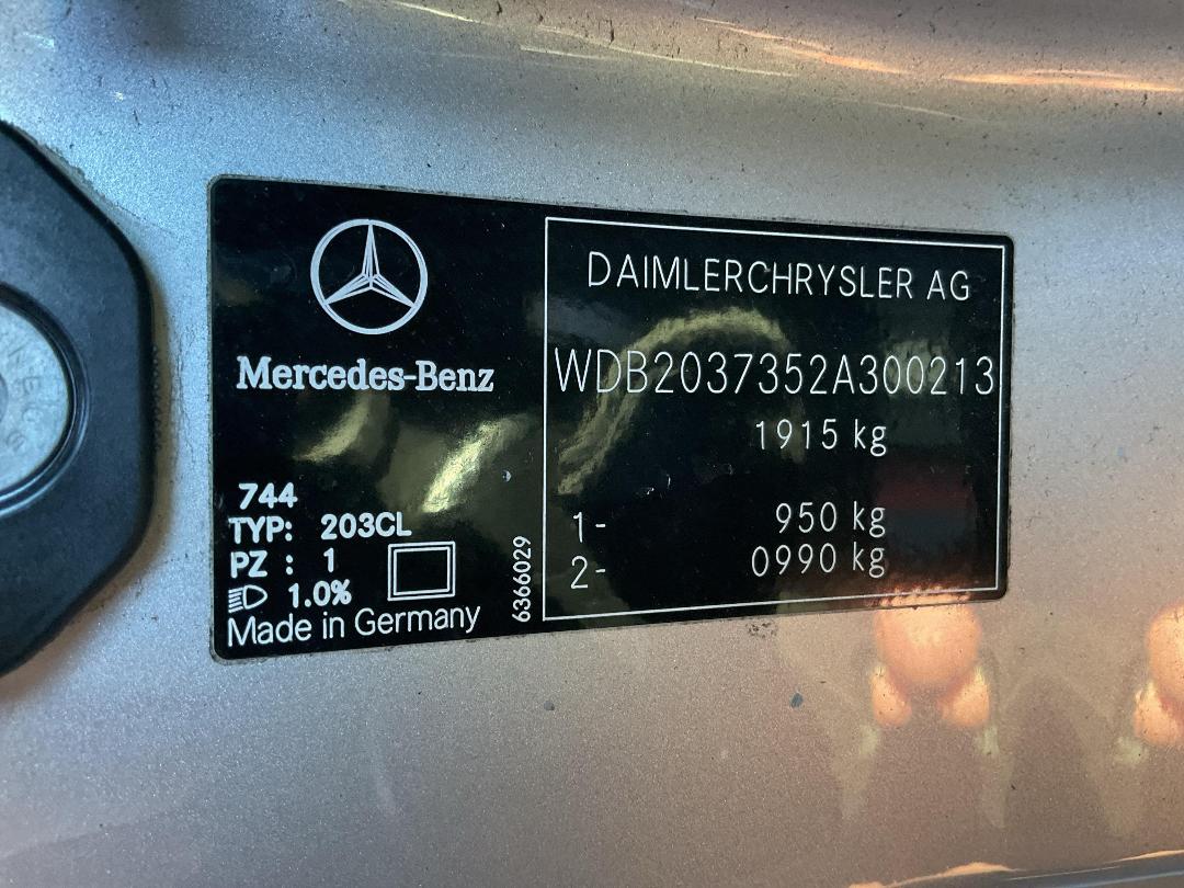 Photo '18' of Mercedes-Benz C-Class Coupe