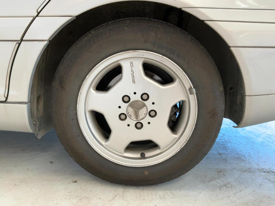 Photo '9' of Mercedes-Benz C180