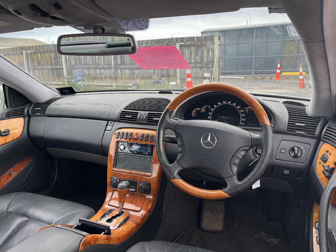 Photo '13' of Mercedes-Benz CL-Class CL 500 Photo '13' of Mercedes-Benz CL-Class CL 500