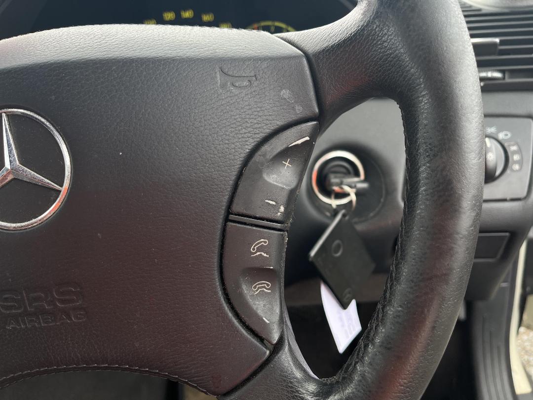 Photo '20' of Mercedes-Benz CL-Class CL 500 Photo '20' of Mercedes-Benz CL-Class CL 500