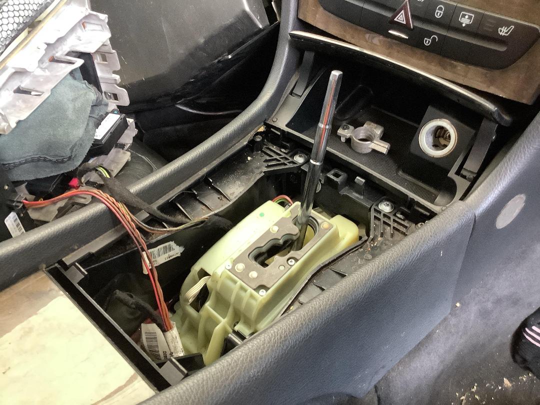 Photo '14' of Mercedes-Benz E500