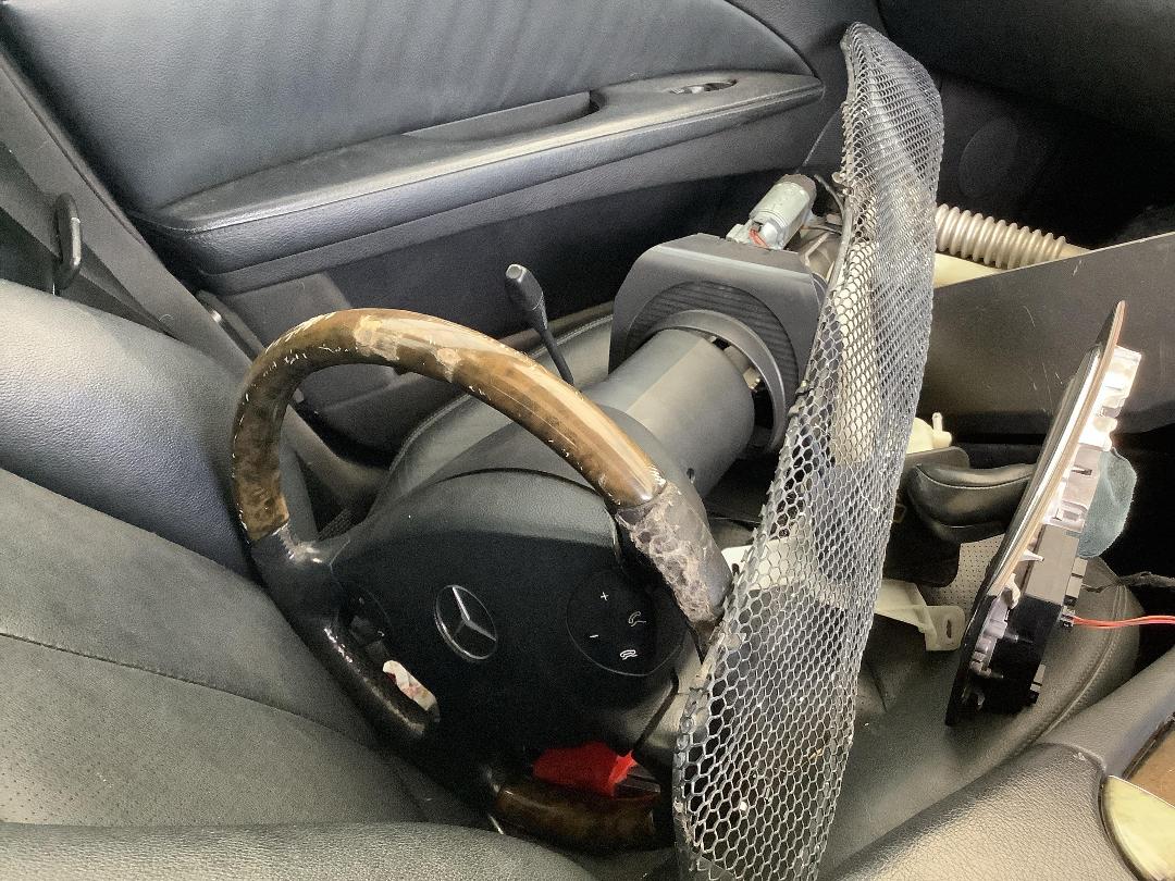 Photo '15' of Mercedes-Benz E500