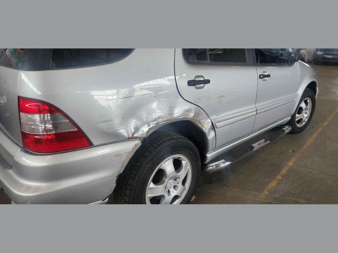 Photo '7' of Mercedes-Benz ML320