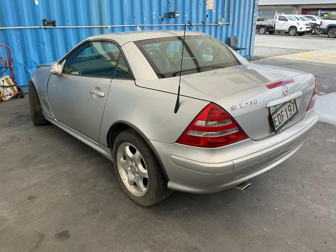 Photo '10' of Mercedes-Benz SLK230 Kompressor Photo '10' of Mercedes-Benz SLK230 Kompressor