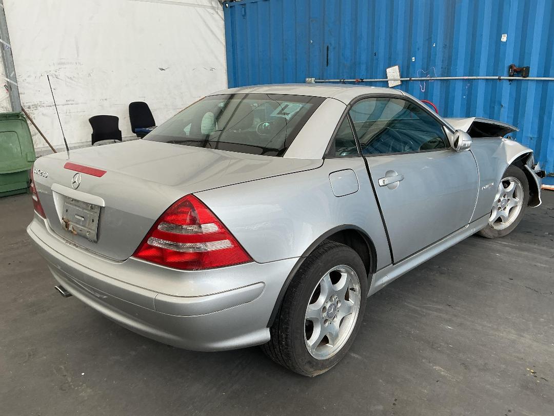 Photo '14' of Mercedes-Benz SLK230 Kompressor Photo '14' of Mercedes-Benz SLK230 Kompressor