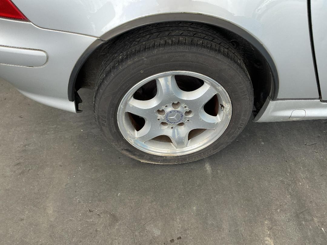 Photo '16' of Mercedes-Benz SLK230 Kompressor Photo '16' of Mercedes-Benz SLK230 Kompressor