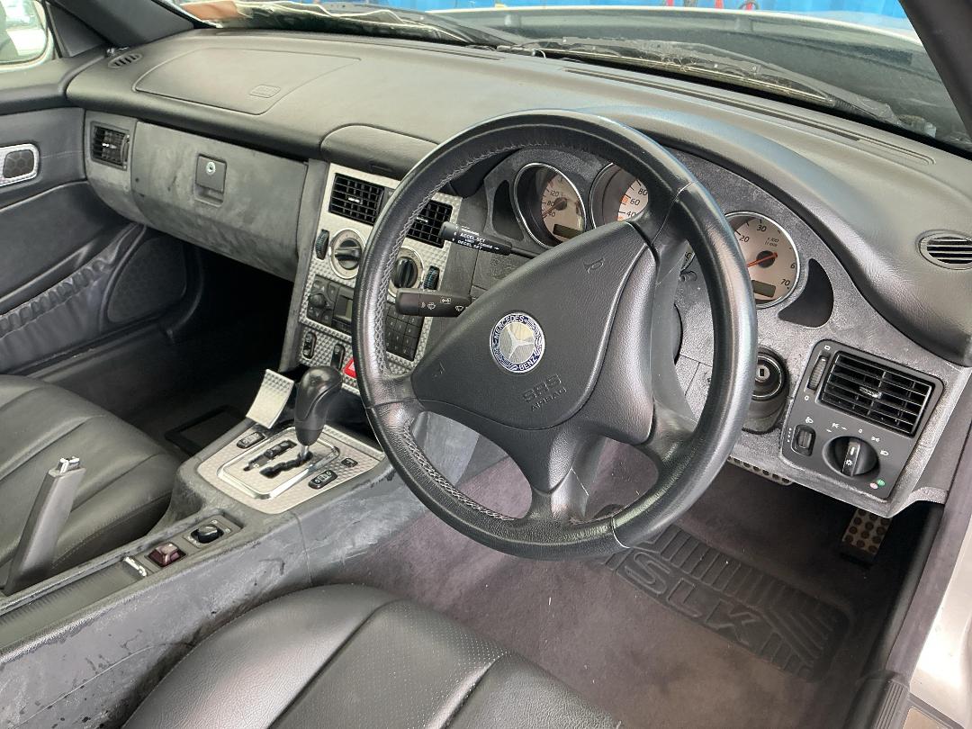 Photo '19' of Mercedes-Benz SLK230 Kompressor Photo '19' of Mercedes-Benz SLK230 Kompressor