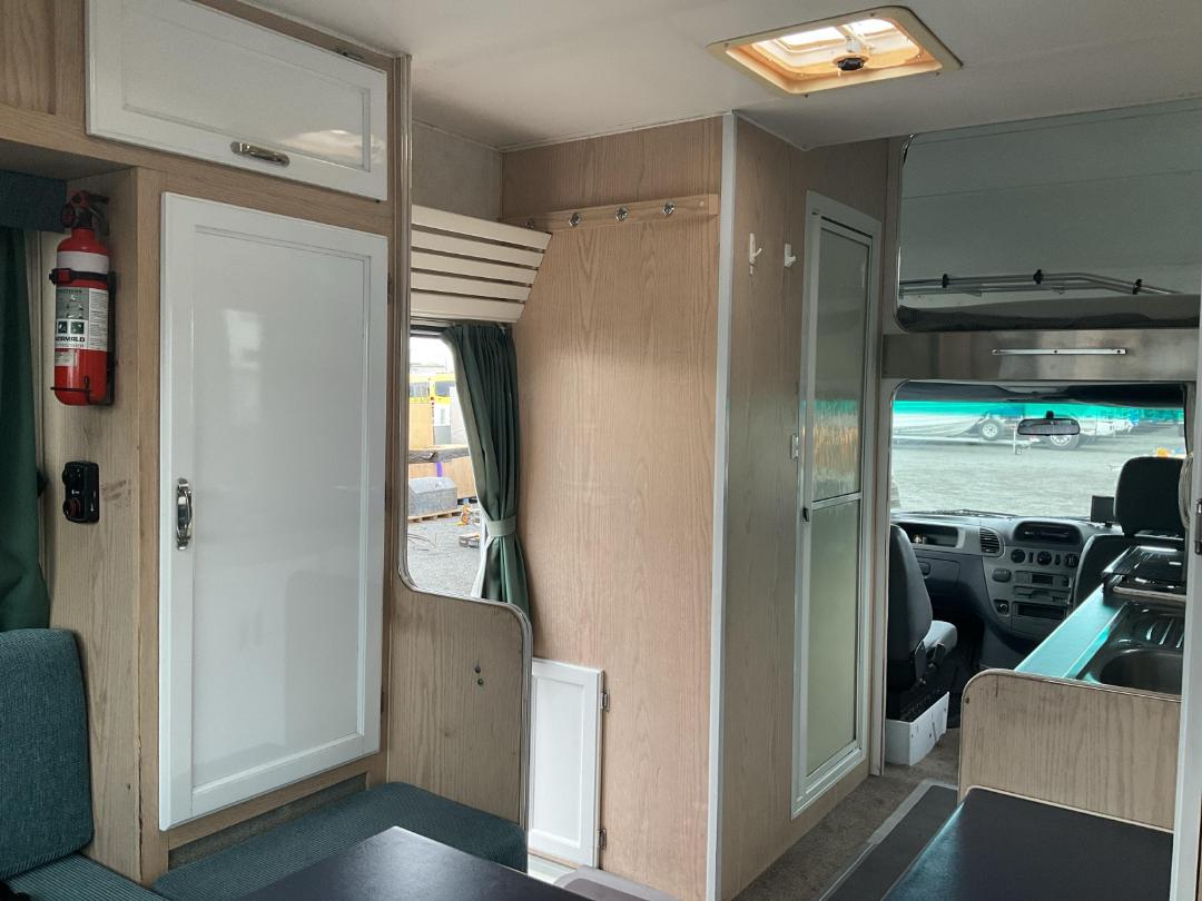 Photo '19' of Mercedes-Benz Sprinter 308CDI 3550 Chassis Motorhome