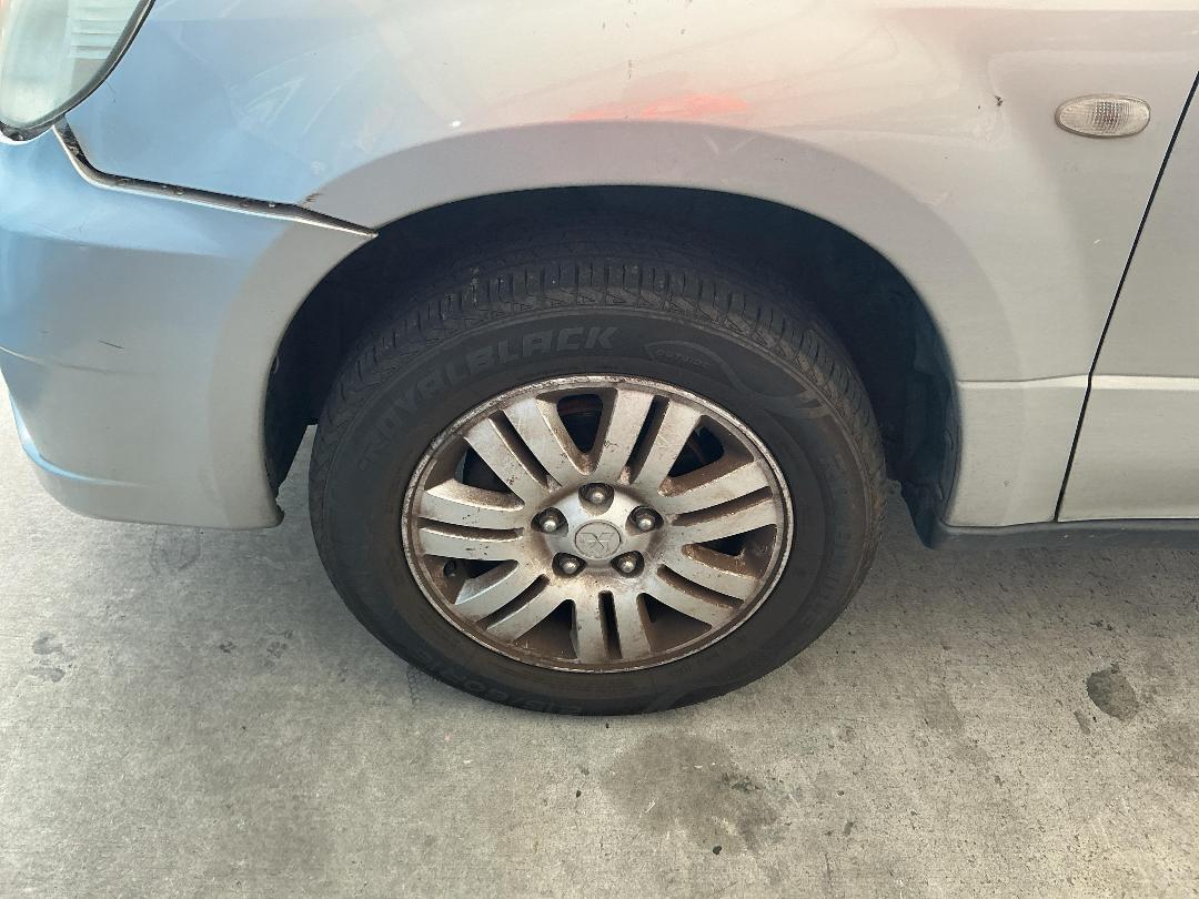 Photo '16' of Mitsubishi Airtrek Photo '16' of Mitsubishi Airtrek