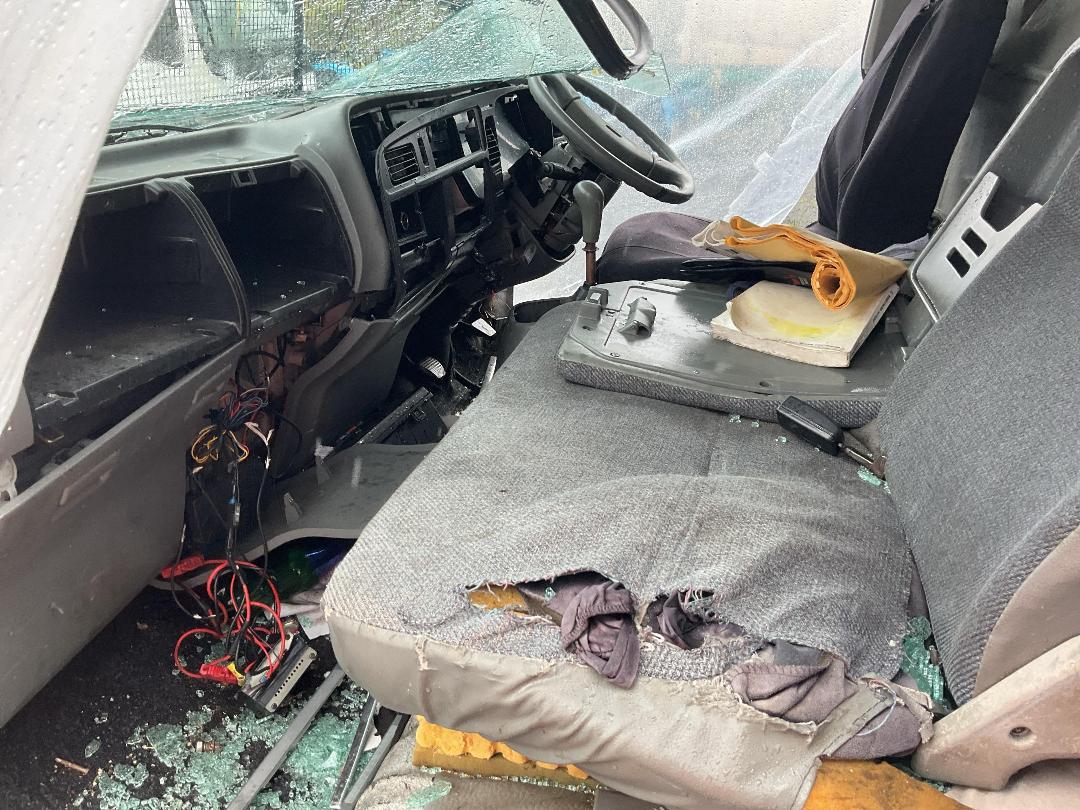 Photo '13' of Mitsubishi Canter FE155F4 Box Body