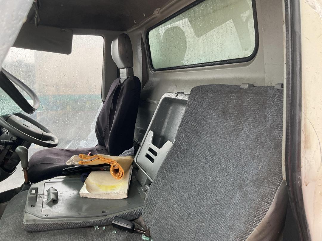 Photo '15' of Mitsubishi Canter FE155F4 Box Body