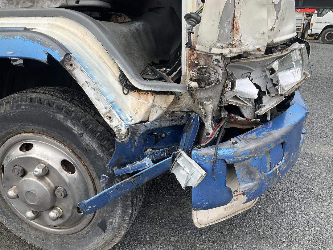 Photo '23' of Mitsubishi Canter FE155F4 Box Body