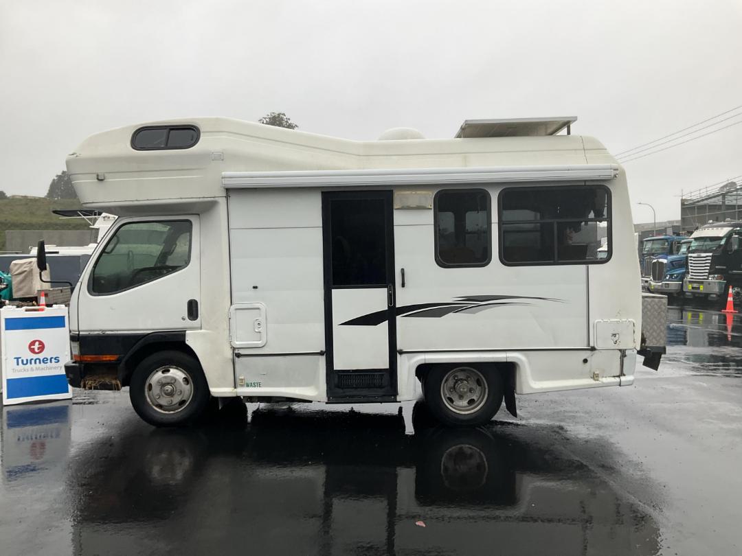 Photo '6' of Mitsubishi Canter FE112C6 Motorhome Photo '6' of Mitsubishi Canter FE112C6 Motorhome