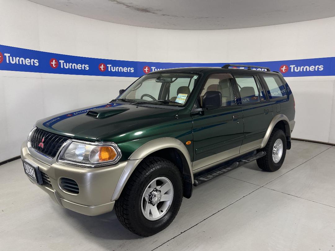 Photo '4' of Mitsubishi Challenger Photo '4' of Mitsubishi Challenger