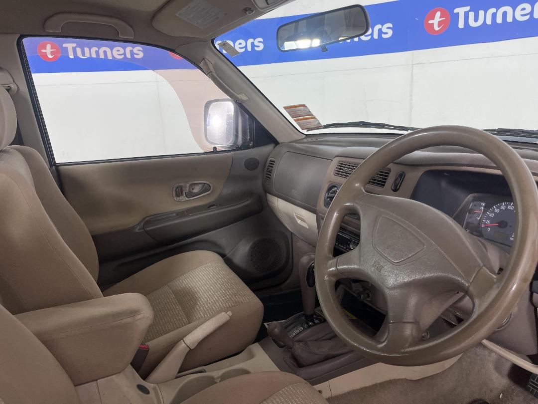 Photo '16' of Mitsubishi Challenger Photo '16' of Mitsubishi Challenger