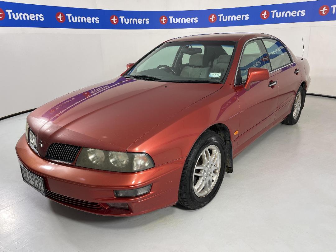 Photo '4' of Mitsubishi Diamante