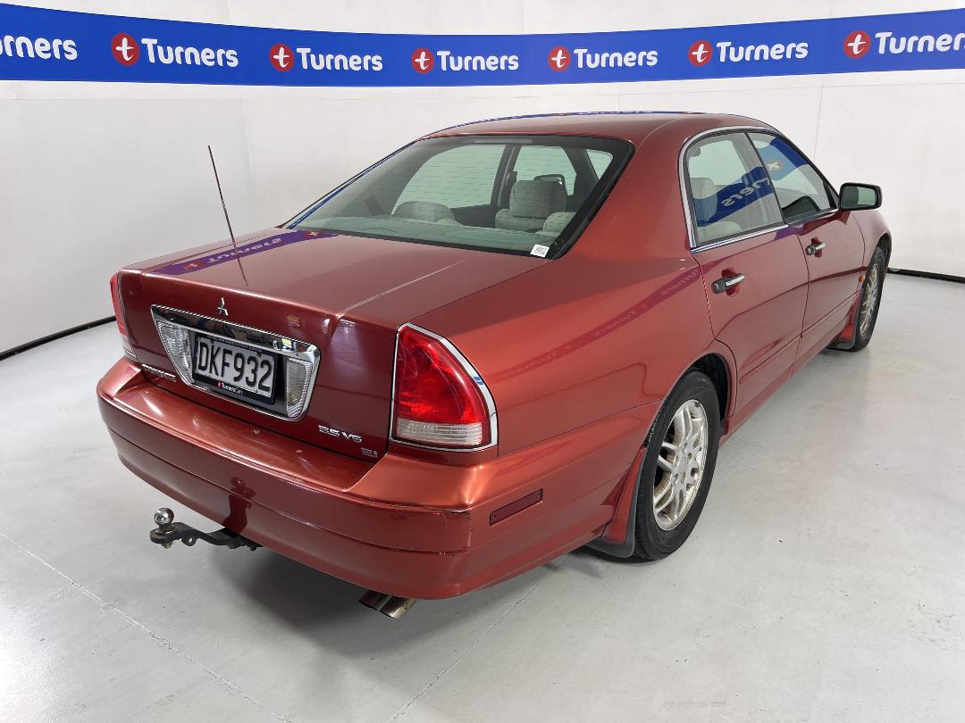 Photo '7' of Mitsubishi Diamante