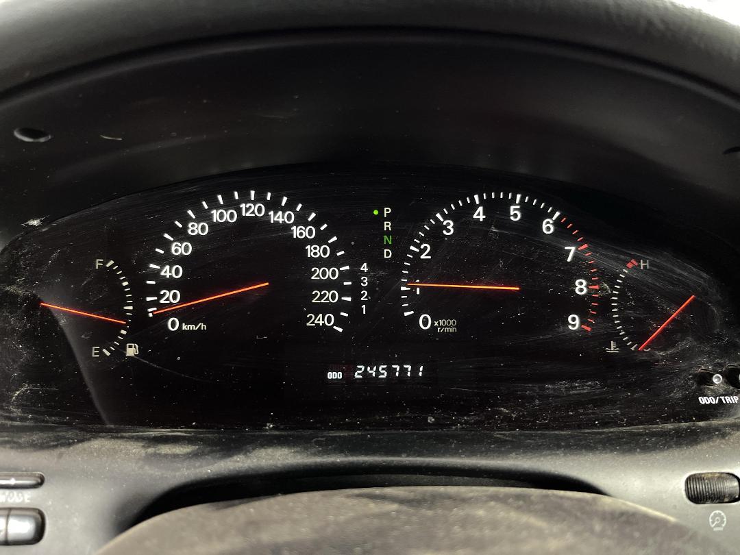 Photo '21' of Mitsubishi Diamante