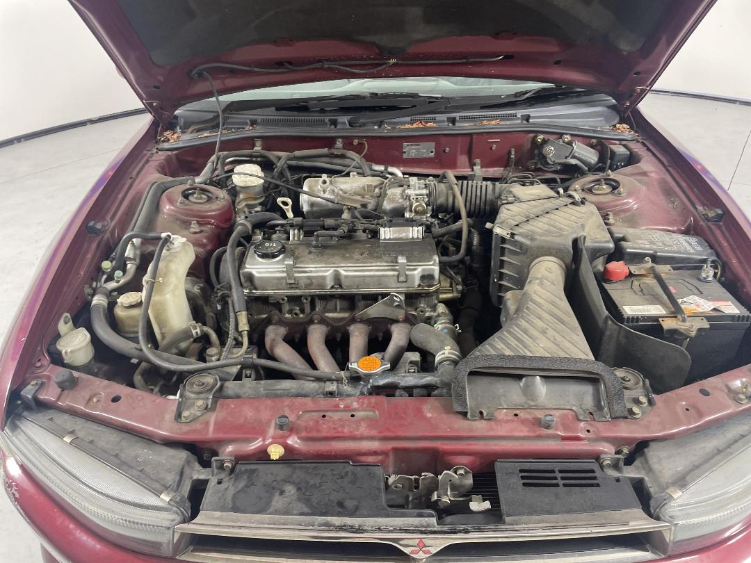 Photo '11' of Mitsubishi Galant SEI