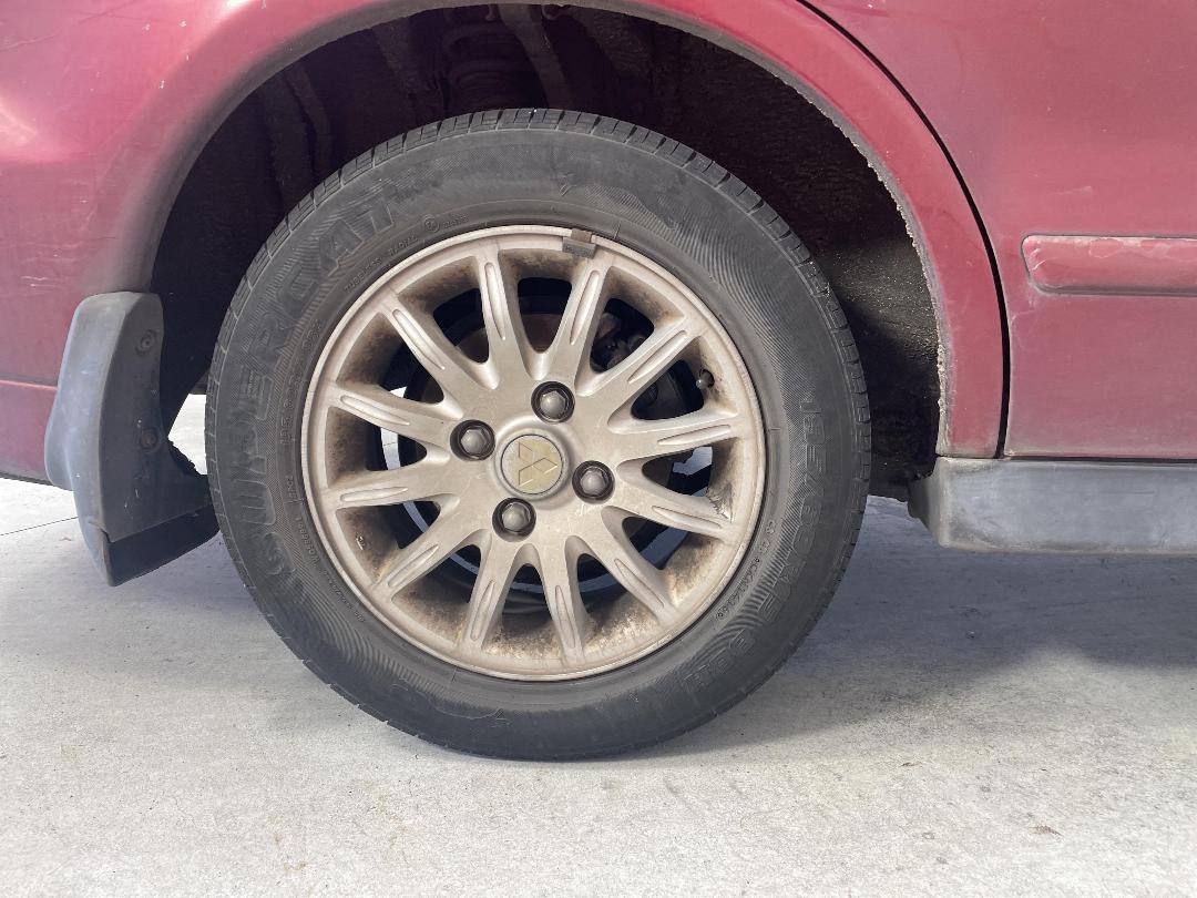 Photo '10' of Mitsubishi Galant SEI