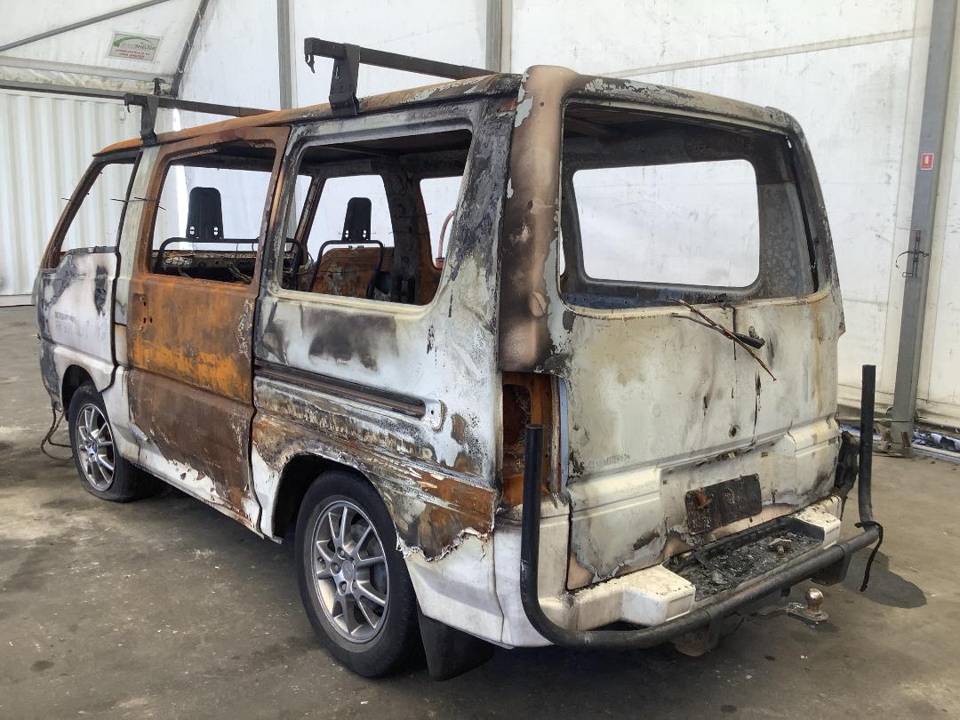 Photo '3' of Mitsubishi L300 SWB