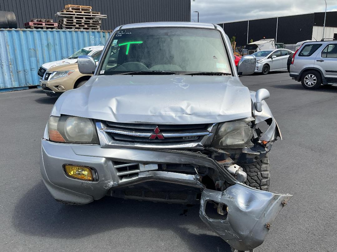 Photo '7' of Mitsubishi Pajero