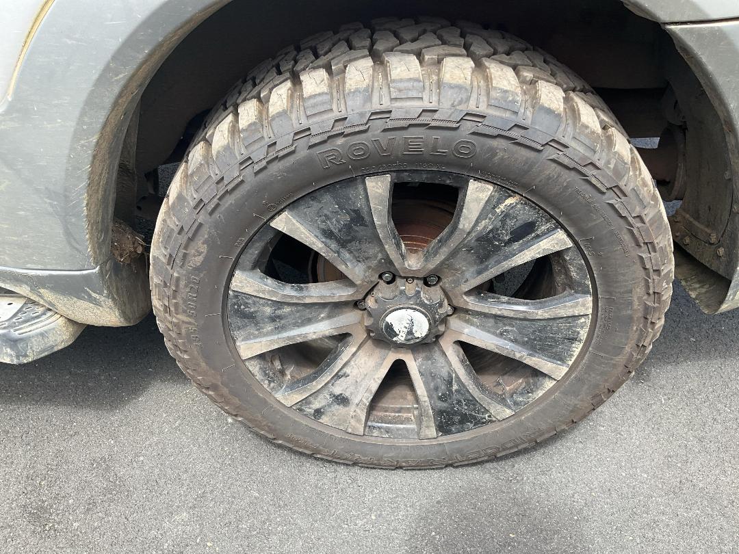 Photo '12' of Mitsubishi Pajero