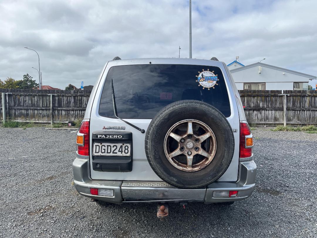 Photo '5' of Mitsubishi Pajero