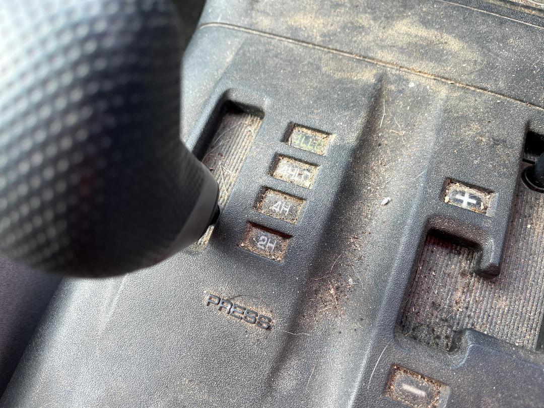 Photo '26' of Mitsubishi Pajero