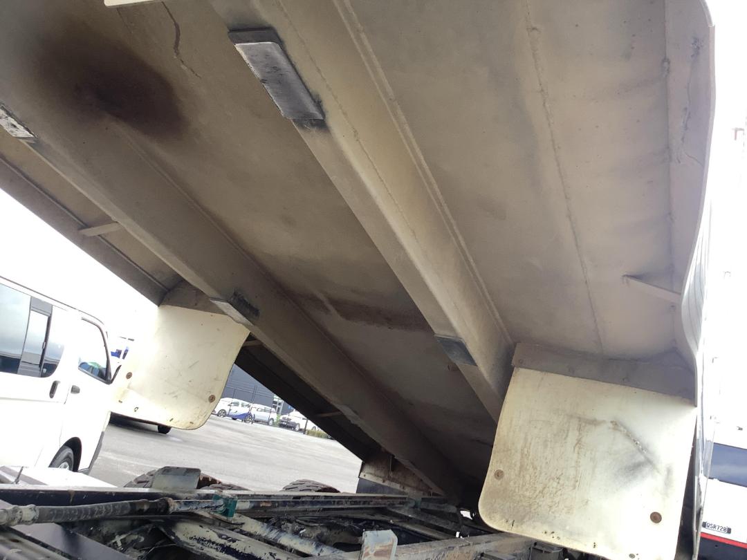 Photo '27' of Mitsubishi Shogun FV430K4 Tipper Photo '27' of Mitsubishi Shogun FV430K4 Tipper