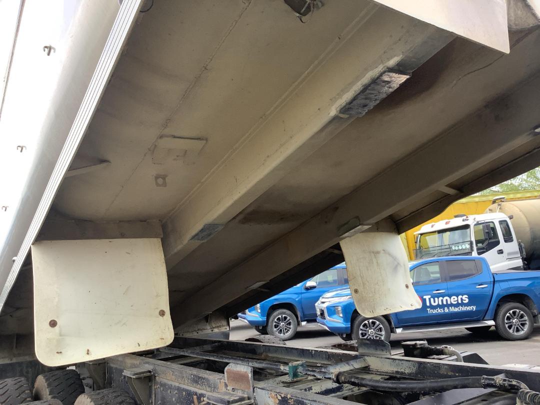 Photo '14' of Mitsubishi Shogun FV430K4 Tipper Photo '14' of Mitsubishi Shogun FV430K4 Tipper