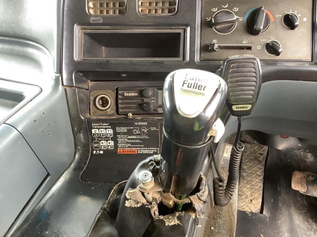 Photo '20' of Mitsubishi Shogun FV430K4 Tipper Photo '20' of Mitsubishi Shogun FV430K4 Tipper