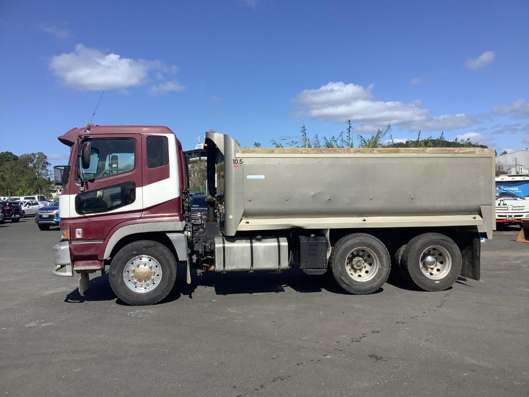 Photo '10' of Mitsubishi Shogun FV430K4 Tipper Photo '10' of Mitsubishi Shogun FV430K4 Tipper