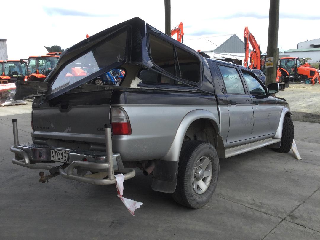 Photo '7' of Mitsubishi Triton D/CAB GLS