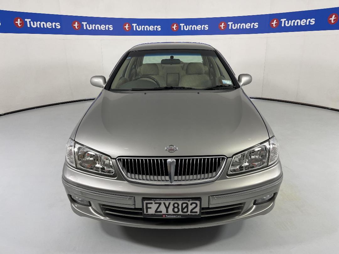 Photo '2' of Nissan Bluebird Photo '2' of Nissan Bluebird