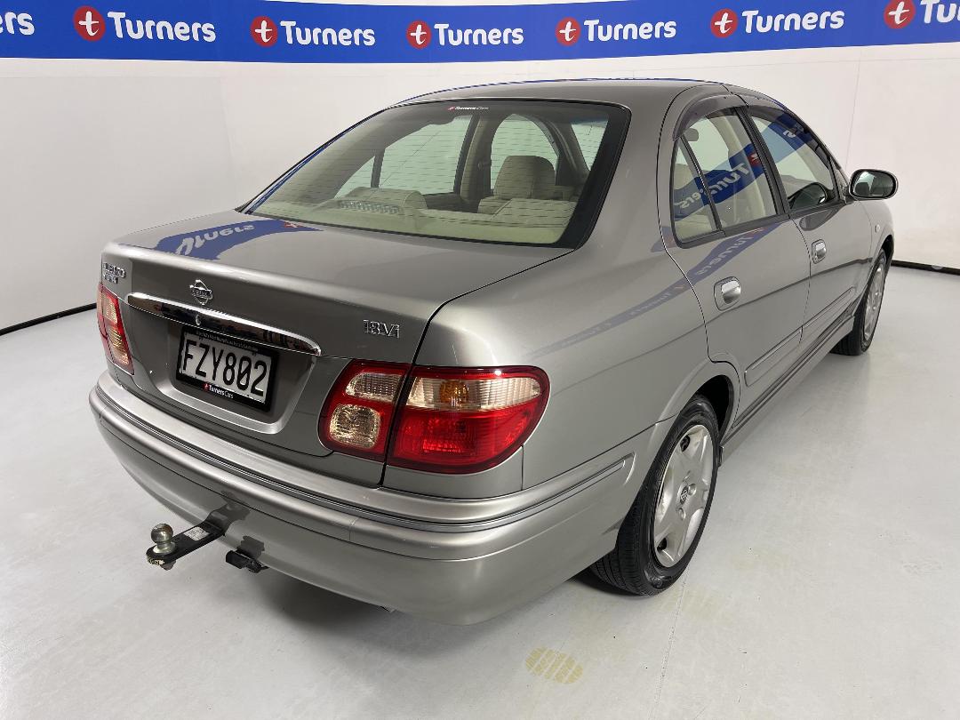 Photo '7' of Nissan Bluebird Photo '7' of Nissan Bluebird