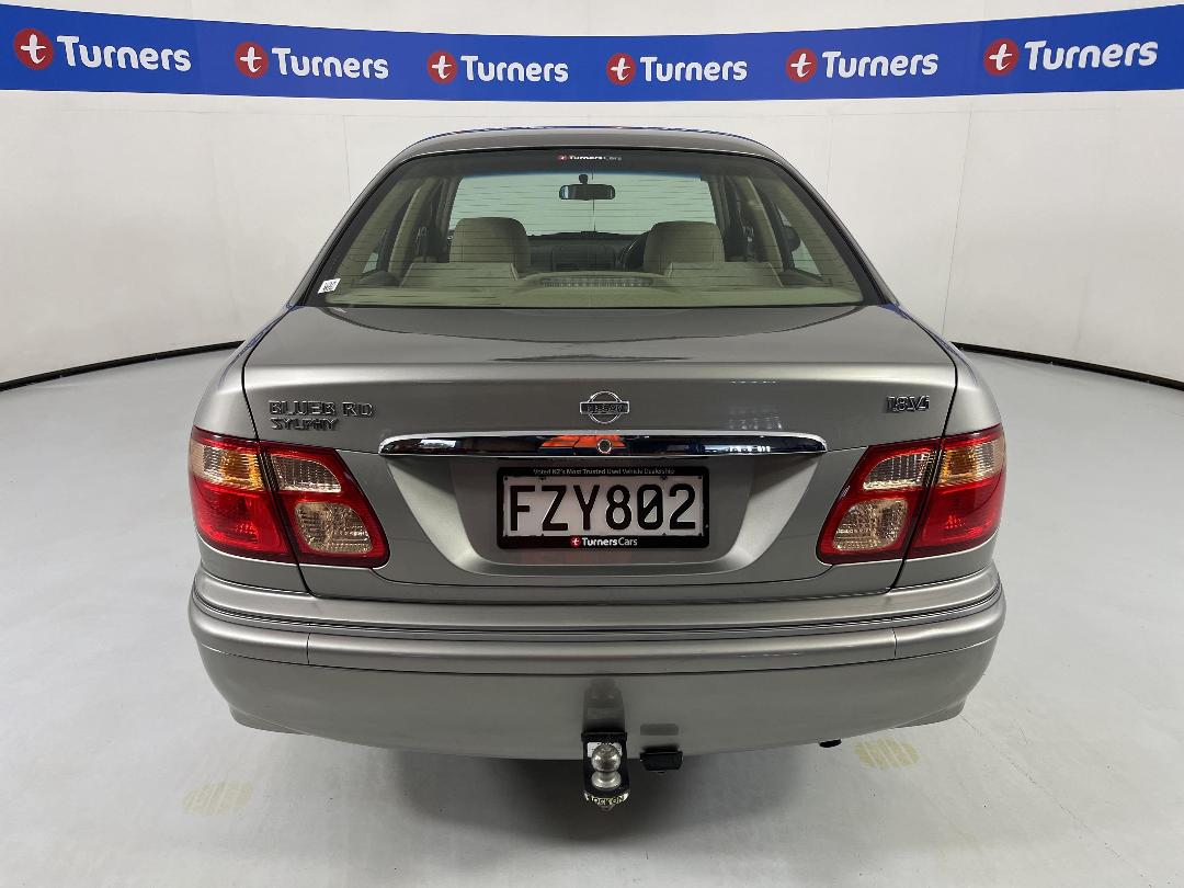 Photo '6' of Nissan Bluebird Photo '6' of Nissan Bluebird