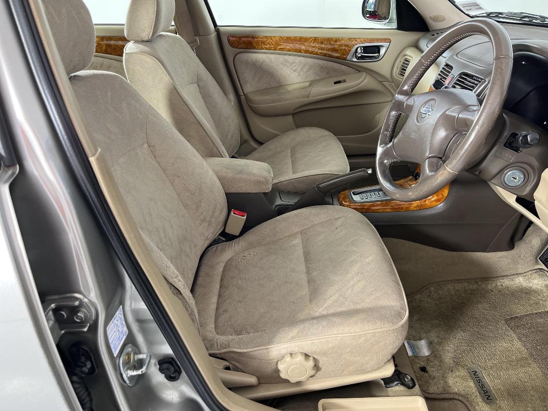 Photo '16' of Nissan Bluebird Photo '16' of Nissan Bluebird