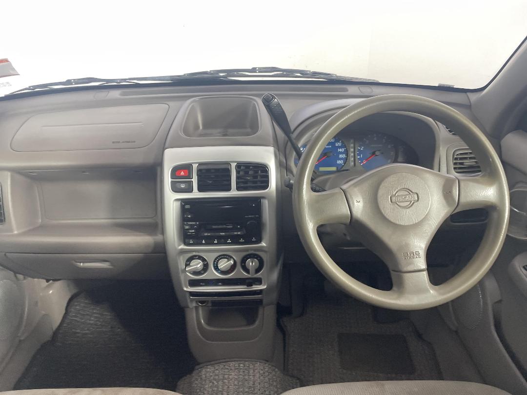 Photo '12' of Nissan Cube