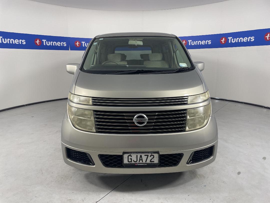 Photo '2' of Nissan Elgrand