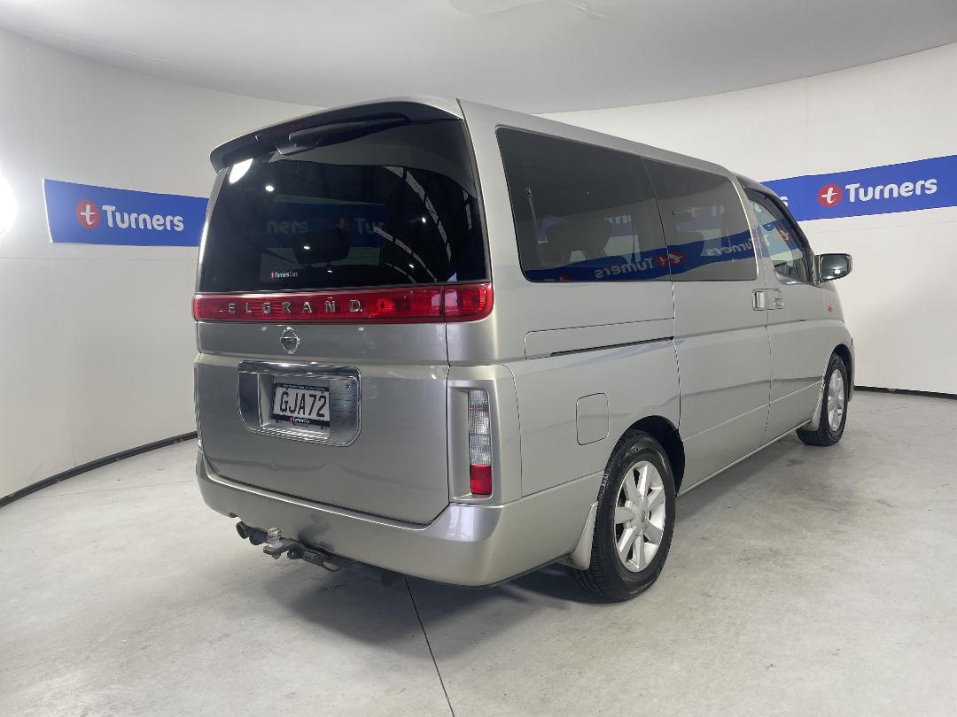Photo '7' of Nissan Elgrand