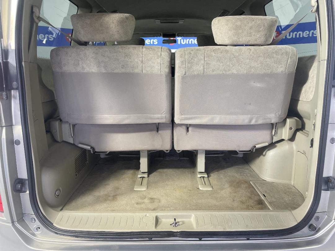 Photo '14' of Nissan Elgrand