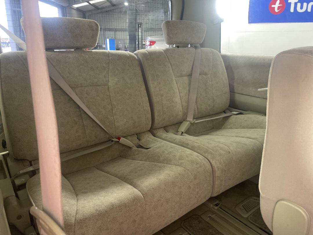 Photo '23' of Nissan Elgrand