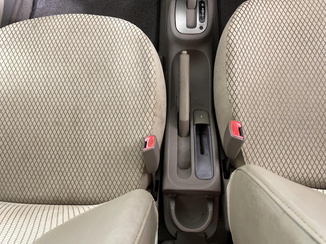 Photo '18' of Nissan March