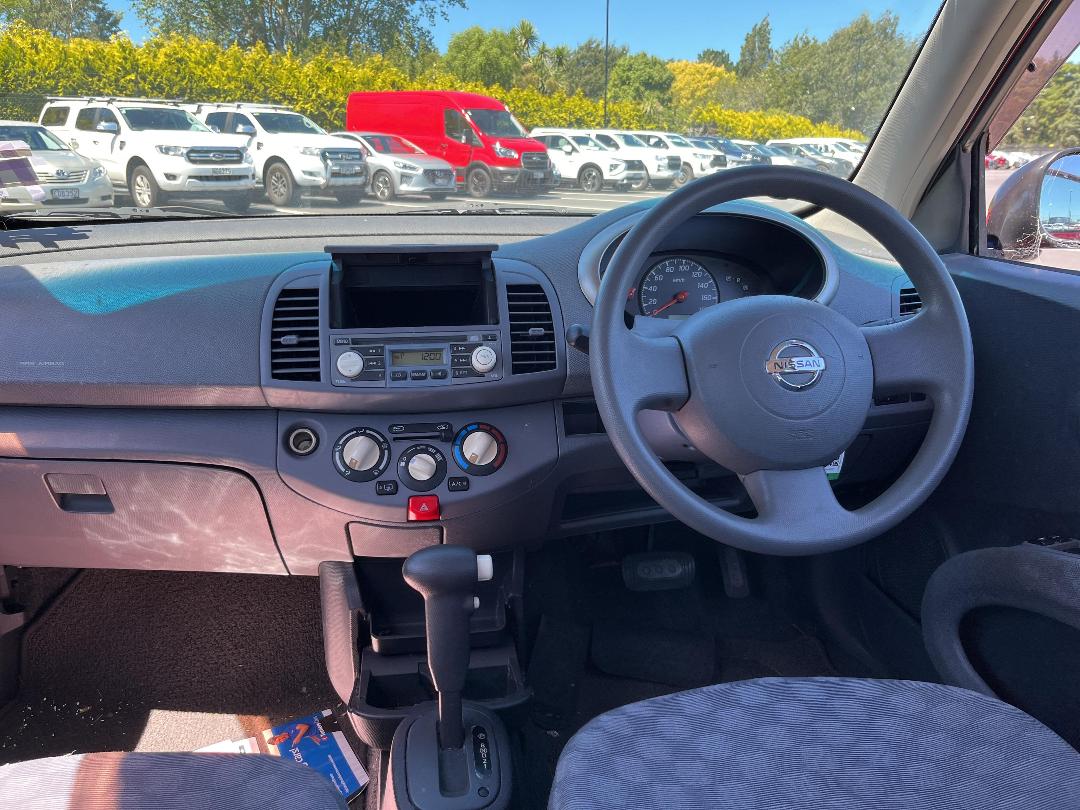 Photo '18' of Nissan March Photo '18' of Nissan March