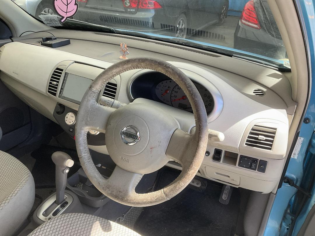 Photo '21' of Nissan March