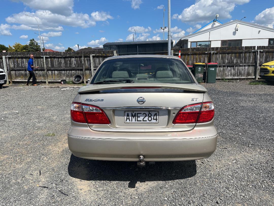 Photo '5' of Nissan Maxima ST F/Lift