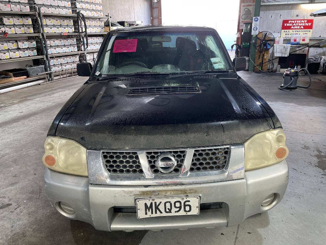Photo '2' of Nissan Navara D/C W/S Vent Photo '2' of Nissan Navara D/C W/S Vent